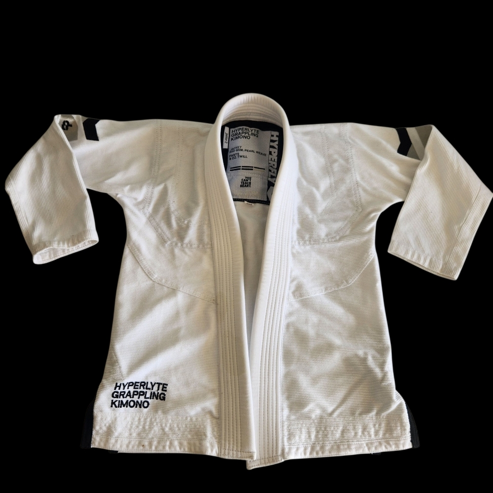 Kids Kimono Hyperfly  Hyperlyte Jiu Jitsu Gi Junior Size J2 Kids White
